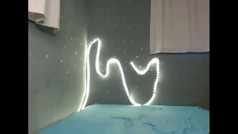 Snapshot of xcreamypussy chatting on 2, 3, 2025 xcreamypussy online show from 2, 3, 2025