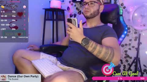 Snapshot of xein_wolf chatting on 13, 10, 2025 Xein Independent Model online show from 13, 10, 2025