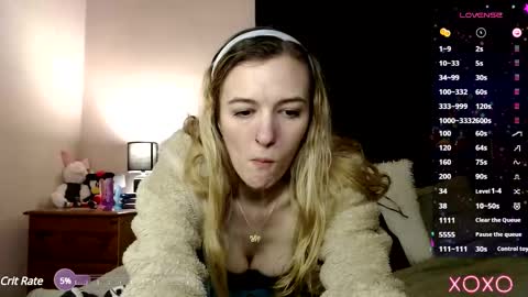 Snapshot of xelliee_rosex chatting on 19, 2, 2025 EllieeRose online show from 19, 2, 2025