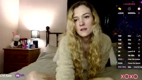 Snapshot of xelliee_rosex chatting on 8, 3, 2025 EllieeRose online show from 8, 3, 2025