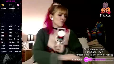 Snapshot of xelliee_rosex chatting on 8, 3, 2026 EllieeRose online show from 8, 3, 2026