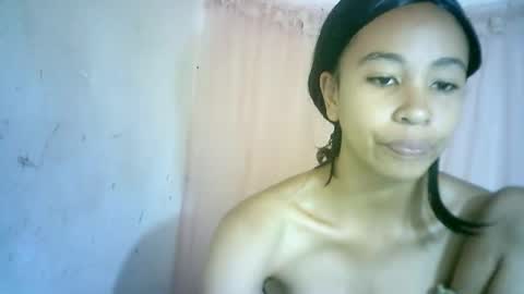 xenna610827 online show from 24, 1, 2025