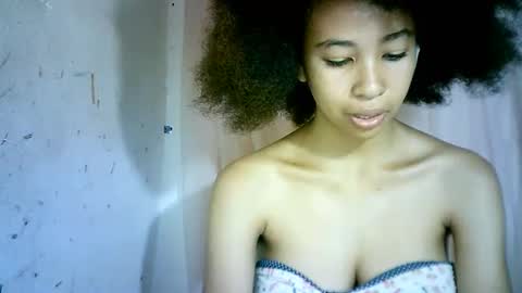 xenna610827 online show from 19, 2, 2025