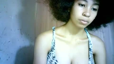 xenna610827 online show from 4, 3, 2025