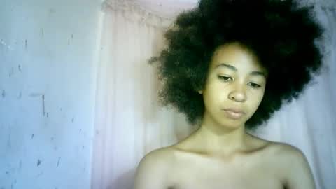 xenna610827 online show from 12, 3, 2025