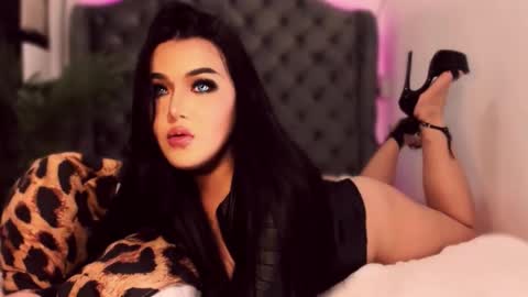 Snapshot of xher_hidden_collectionx chatting on 6, 2, 2026 GODDESSS LEXII online show from 6, 2, 2026