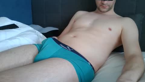 xhotfanx online show from 6, 4, 2026