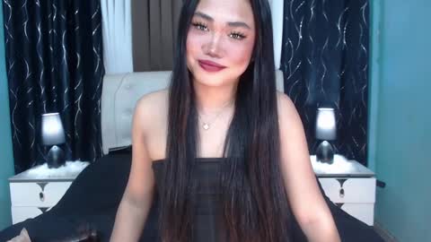 xhugesignificant69x online show from 7, 12, 2024