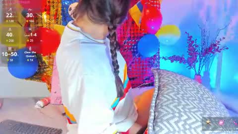 tifanny  online show from 11, 6, 2026