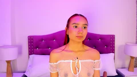 Snapshot of ximena_vasquez8 chatting on 5, 10, 2025 Xime online show from 5, 10, 2025