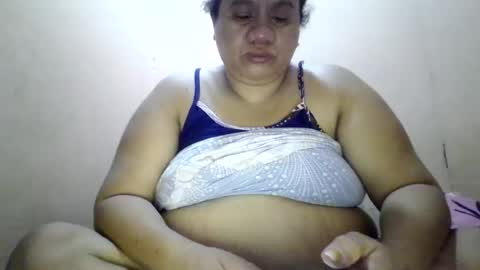 Snapshot of xjuicytits chatting on 15, 6, 2026 xjuicytits online show from 15, 6, 2026
