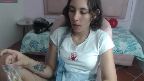 Snapshot of xlunna chatting on 14, 2, 2025 lunna online show from 14, 2, 2025
