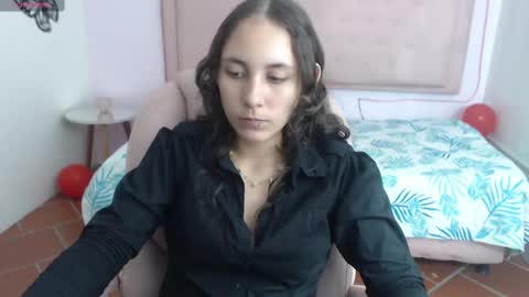 Snapshot of xlunna chatting on 15, 2, 2025 lunna online show from 15, 2, 2025