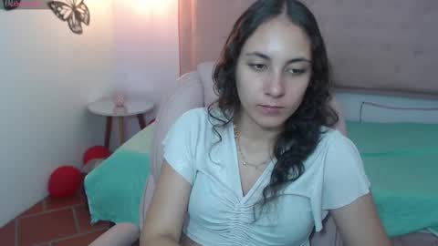 Snapshot of xlunna chatting on 22, 2, 2025 lunna online show from 22, 2, 2025
