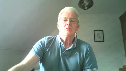 Snapshot of xmaeg3 chatting on 10, 3, 2025 xmaeg3 online show from 10, 3, 2025