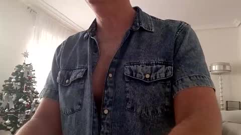 Snapshot of xman4you69 chatting on 31, 12, 2024 xman4you69 online show from 31, 12, 2024