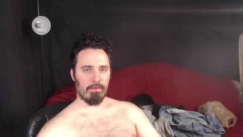 Snapshot of xmetalstudx chatting on 11, 3, 2025 MetalstudMaster online show from 11, 3, 2025