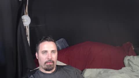 Snapshot of xmetalstudx chatting on 4, 10, 2025 MetalstudMaster online show from 4, 10, 2025