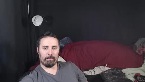 Snapshot of xmetalstudx chatting on 28, 10, 2025 MetalstudMaster online show from 28, 10, 2025