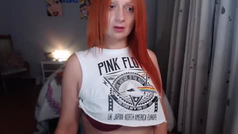 Snapshot of xnathashax1 chatting on 23, 9, 2025 luciana online show from 23, 9, 2025