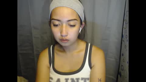 Ilove play tab00 and dirty show on wsp or tg and isell many videos and naked photos there online show from 26, 3, 2026