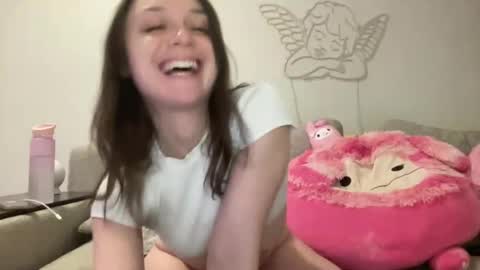 Snapshot of xoxo_roseee chatting on 19, 2, 2025 xoxo rosee online show from 19, 2, 2025