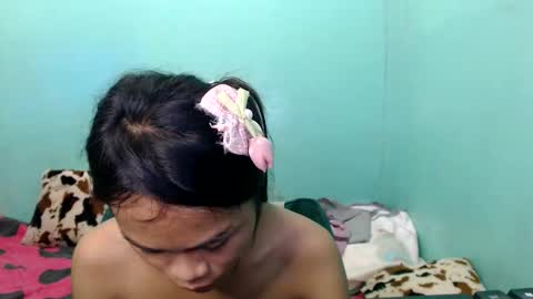 Snapshot of xpinaycreamcockx chatting on 25, 3, 2026 JHANA online show from 25, 3, 2026