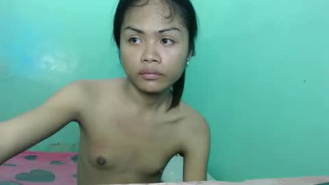 Snapshot of xpinaycreamcockx chatting on 5, 4, 2026 JHANA online show from 5, 4, 2026