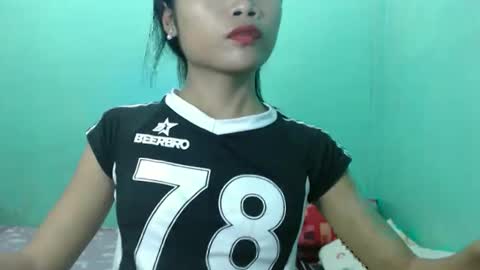 Snapshot of xpinaycreamcockx chatting on 11, 4, 2026 JHANA online show from 11, 4, 2026