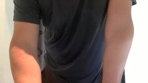 Snapshot of xrdrcrx chatting on 31, 1, 2025 xrdrcrx online show from 31, 1, 2025