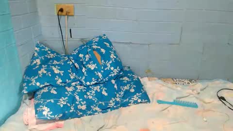 Snapshot of xsavagemistressx chatting on 18, 2, 2025 Ask Me Baby  online show from 18, 2, 2025