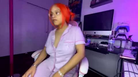 xStarGazingx online show from 17, 3, 2026