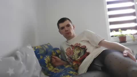 xvenon9898x online show from 12, 4, 2026