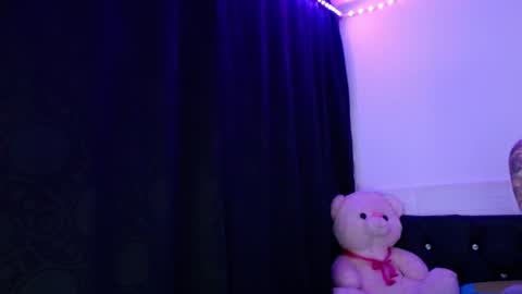Snapshot of xx_johnson_xx chatting on 9, 5, 2026 VALE online show from 9, 5, 2026