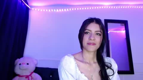 Snapshot of xx_johnson_xx chatting on 13, 5, 2026 VALE online show from 13, 5, 2026