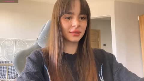 Lily online show from 9, 4, 2026