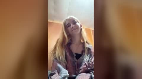 Snapshot of xxjessiebugxx chatting on 19, 6, 2026 xxjessiebugxx online show from 19, 6, 2026