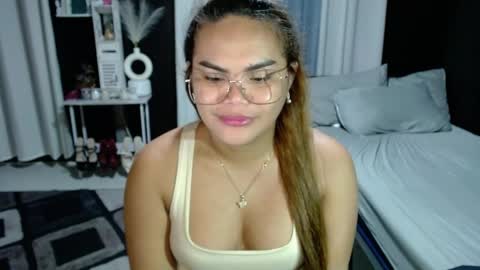Kylie Smith online show from 3, 6, 2026