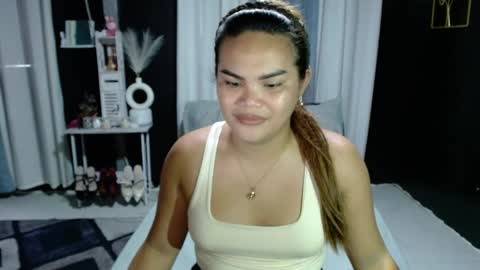 Kylie Smith online show from 4, 6, 2026