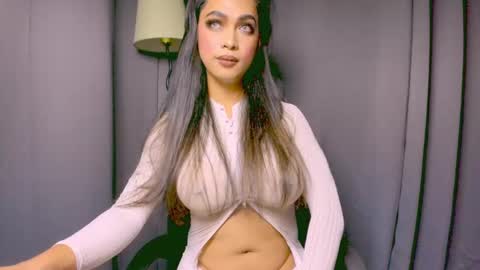 Snapshot of xxsexyandhotxx chatting on 16, 1, 2025 Lara online show from 16, 1, 2025