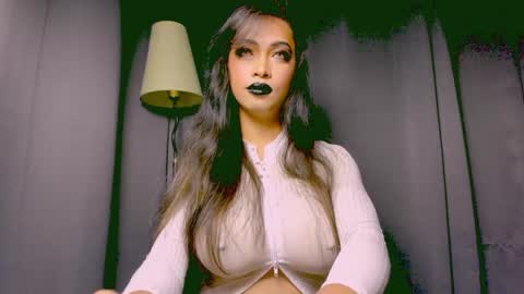 Snapshot of xxsexyandhotxx chatting on 23, 1, 2025 Lara online show from 23, 1, 2025