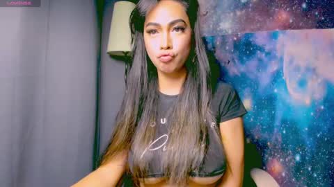 Snapshot of xxsexyandhotxx chatting on 30, 1, 2025 Lara online show from 30, 1, 2025