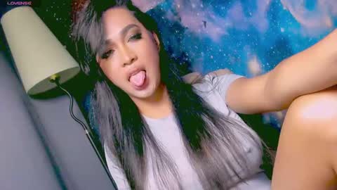 Snapshot of xxsexyandhotxx chatting on 19, 2, 2025 Lara online show from 19, 2, 2025