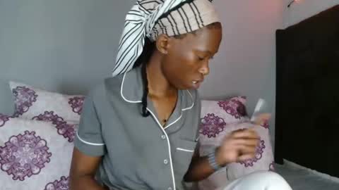 xxsexytalia28 online show from 17, 1, 2026