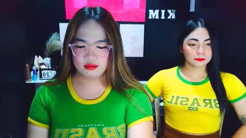 xxslutty kim online show from 20, 12, 2025