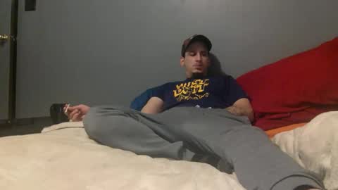 Snapshot of xxvizzyxx chatting on 15, 11, 2025 Vizzy online show from 15, 11, 2025