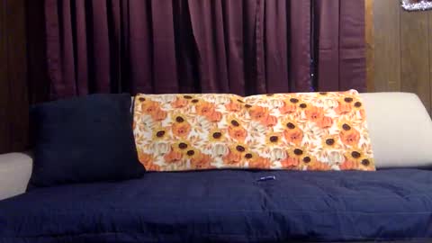 Snapshot of xxvizzyxx chatting on 1, 12, 2025 Vizzy online show from 1, 12, 2025