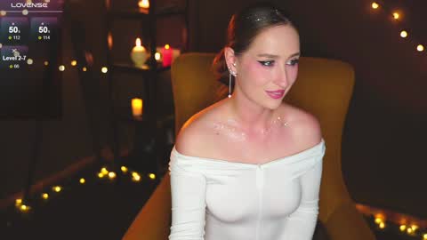 Snapshot of xxx_downtown_xxx chatting on 6, 1, 2025 Anna online show from 6, 1, 2025