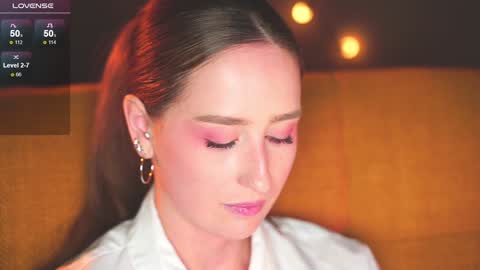 Snapshot of xxx_downtown_xxx chatting on 19, 1, 2025 Anna online show from 19, 1, 2025