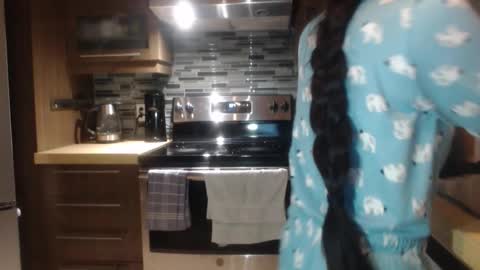 Lola online show from 10, 2, 2026